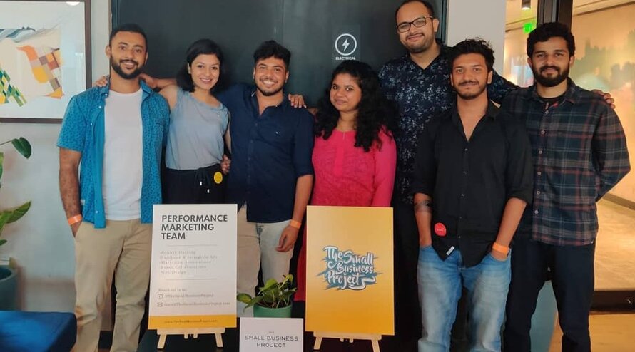 2019 — Sold out Kommune's spoken word event Mehfil with 1,500 attendees and helped Roshan Abbas's Speechless reach #1 on Amazon.